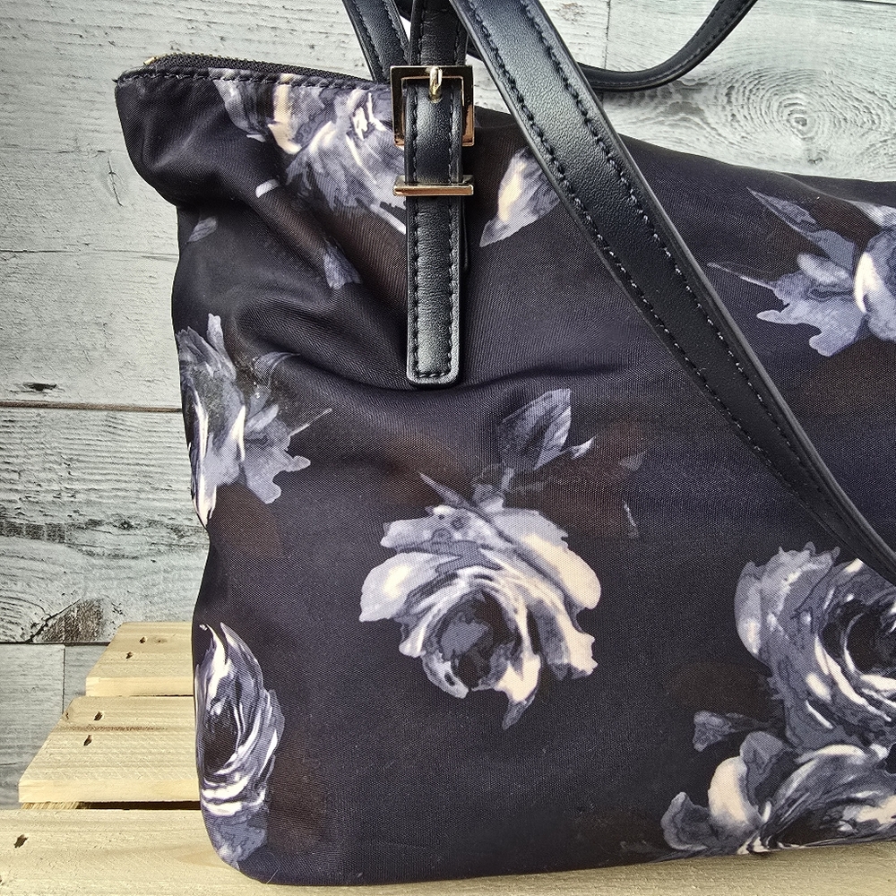Kate Spade New York Watson Lane Small Maya Tote Bag Night Rose Floral Pattern - Picture 8 of 15